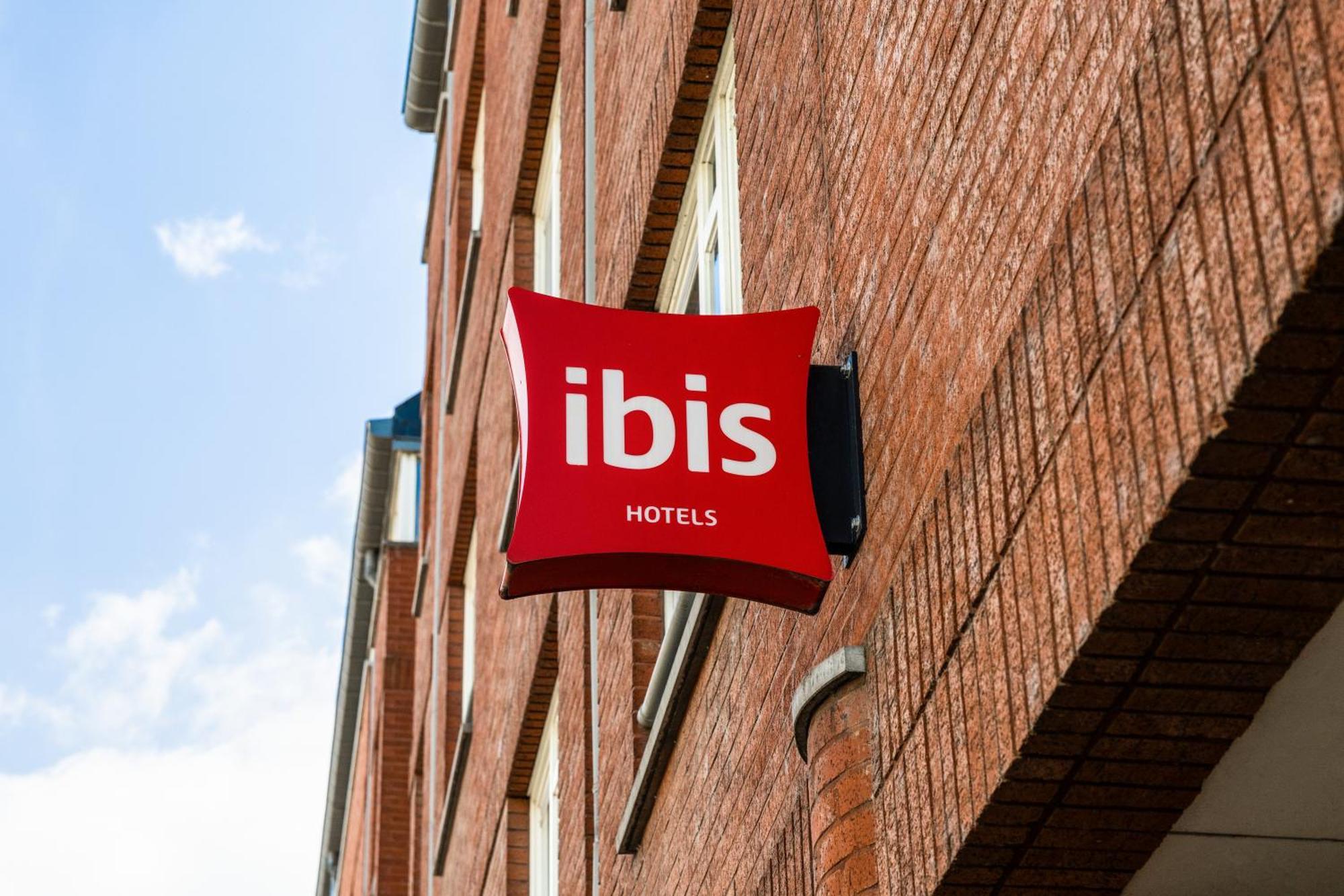 Ibis Namur Centre Exterior foto